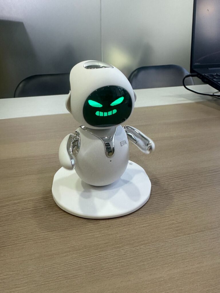 eilik officially authorized spot robot electronic toy intelligent desktop pet emotional robot